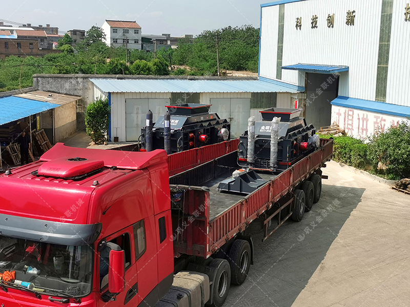 液壓對(duì)輥制砂機(jī)產(chǎn)量高低取決于哪些因素？